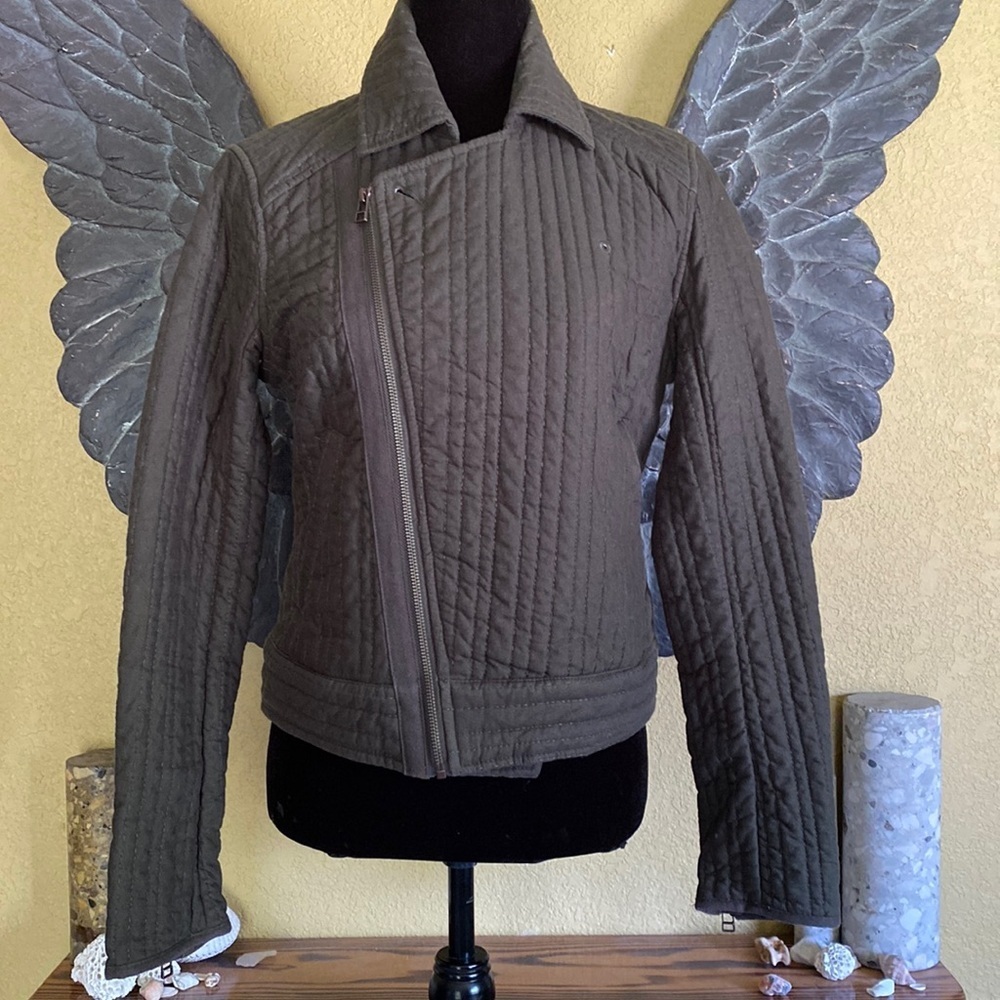 Roots Thinsulated Ribbed Bomber Jacket With Slant Zipper
